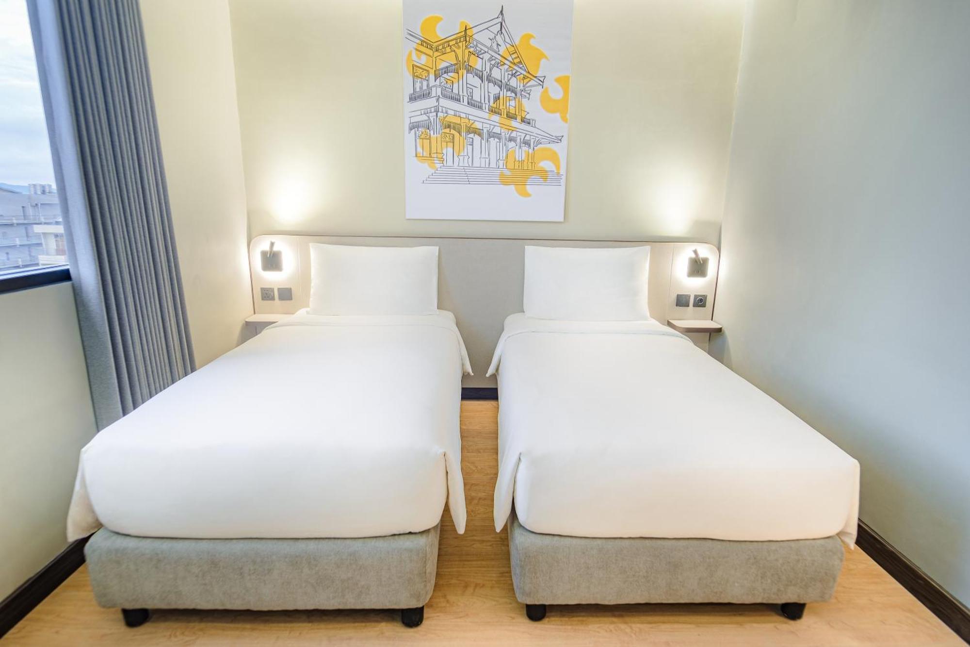 Yello Hotel Самаринда Экстерьер фото